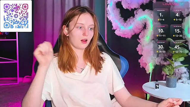 Snapshot of AngelWisee chatting on 03/27/26, 08:26 AngelWisee online show from 03/27/26, 08:26