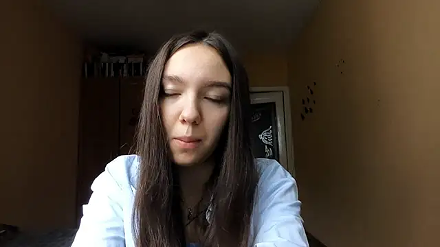 Kimixoo online show from 11/07/25, 09:31