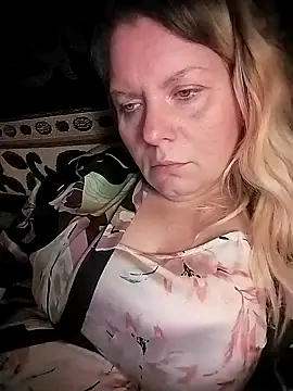 Lana-murr online show from 11/15/25, 06:26