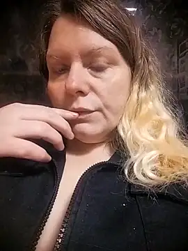 Lana-murr online show from 04/14/26, 05:13