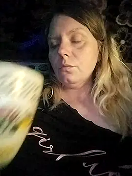 Lana-murr online show from 04/15/26, 06:04