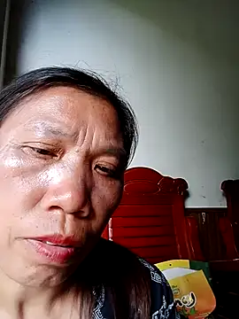 bella-la online show from 11/13/25, 07:51