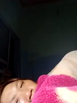 bella-la online show from 02/28/26, 09:27