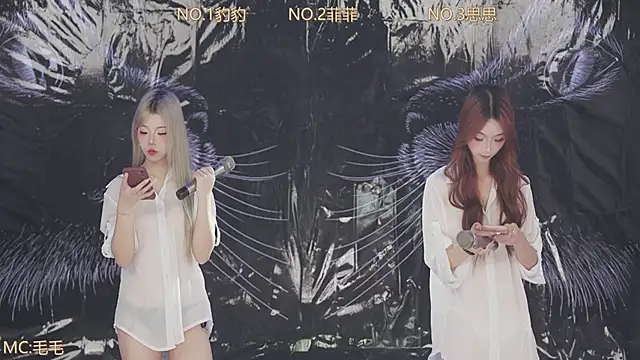 Snapshot of sweetgirls888 chatting on 04/10/26, 12:05 sweetgirls888 online show from 04/10/26, 12:05