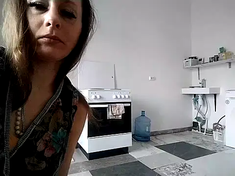 Snapshot of Anneta280671 chatting on 04/09/26, 08:31 Anneta280671 online show from 04/09/26, 08:31