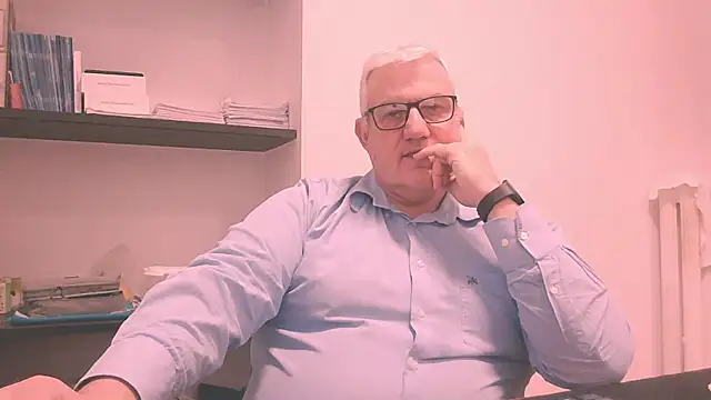 Snapshot of Diegoriv71 chatting on 02/02/26, 12:48 Diegoriv71 online show from 02/02/26, 12:48