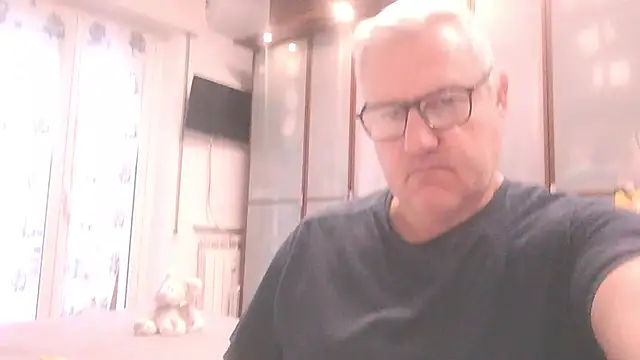 Snapshot of Diegoriv71 chatting on 02/06/26, 07:12 Diegoriv71 online show from 02/06/26, 07:12