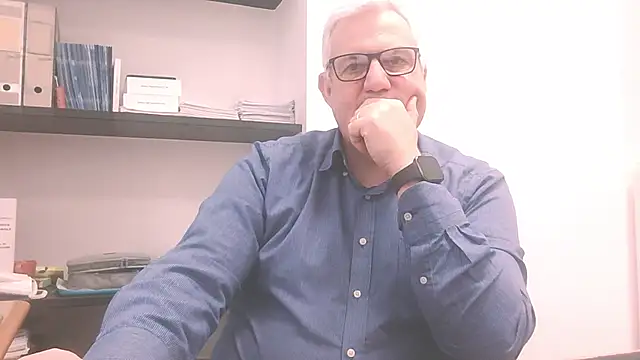 Snapshot of Diegoriv71 chatting on 02/09/26, 08:51 Diegoriv71 online show from 02/09/26, 08:51