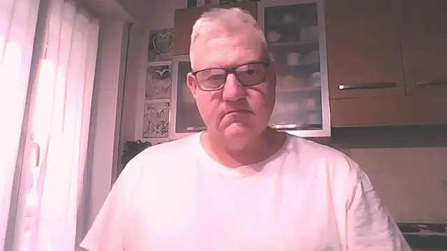 Snapshot of Diegoriv71 chatting on 03/01/26, 06:59 Diegoriv71 online show from 03/01/26, 06:59