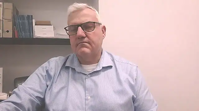 Snapshot of Diegoriv71 chatting on 03/04/26, 03:18 Diegoriv71 online show from 03/04/26, 03:18