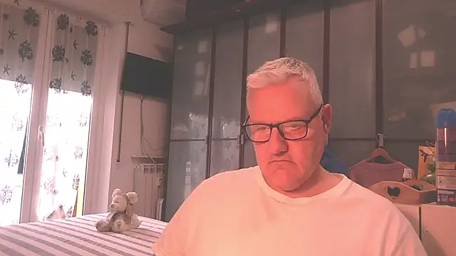 Snapshot of Diegoriv71 chatting on 03/06/26, 07:27 Diegoriv71 online show from 03/06/26, 07:27