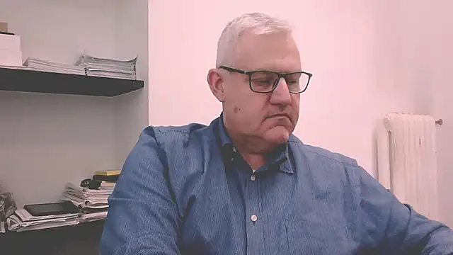 Snapshot of Diegoriv71 chatting on 03/09/26, 01:26 Diegoriv71 online show from 03/09/26, 01:26