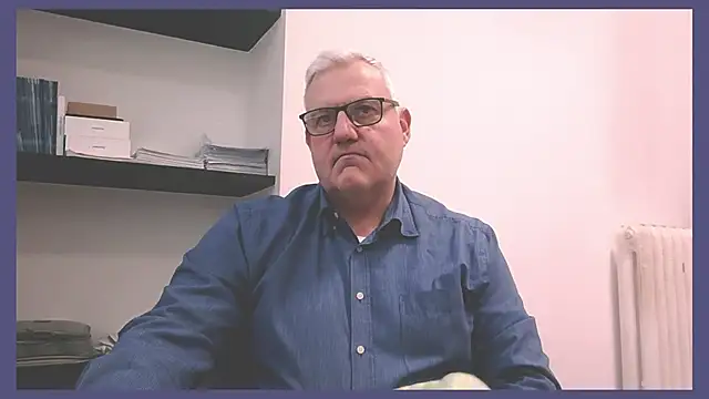 Snapshot of Diegoriv71 chatting on 03/12/26, 11:49 Diegoriv71 online show from 03/12/26, 11:49