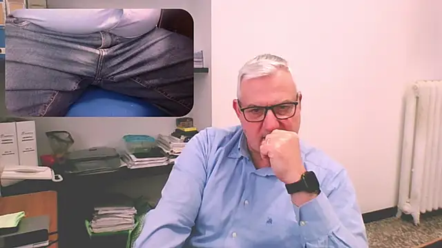 Snapshot of Diegoriv71 chatting on 03/24/26, 12:43 Diegoriv71 online show from 03/24/26, 12:43