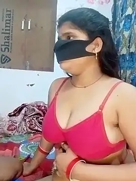 hot couple 000 online show from 02/28/26, 08:04