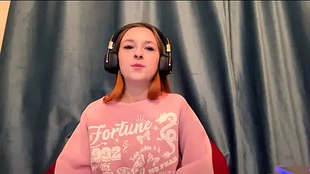 HOTBellakle online show from 10/27/25, 02:54