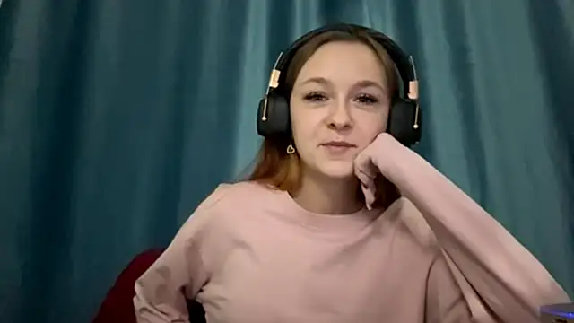 HOTBellakle online show from 11/03/25, 03:13