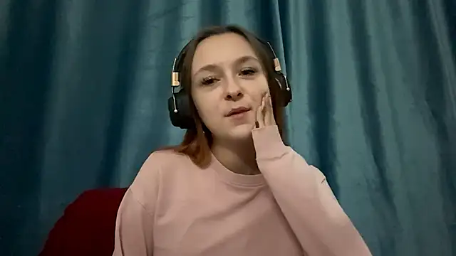 HOTBellakle online show from 11/13/25, 03:55