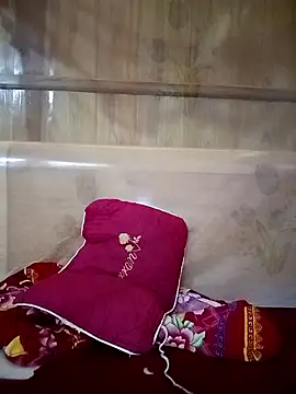 Snapshot of Em_xinh01 chatting on 11/12/25, 05:19 Em xinh01 online show from 11/12/25, 05:19