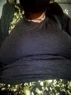 Snapshot of Homa6060 chatting on 11/27/25, 04:31 Homa6060 online show from 11/27/25, 04:31