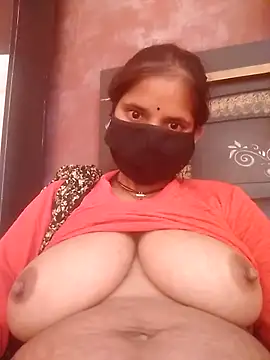 Snapshot of Homa6060 chatting on 12/04/25, 07:28 Homa6060 online show from 12/04/25, 07:28