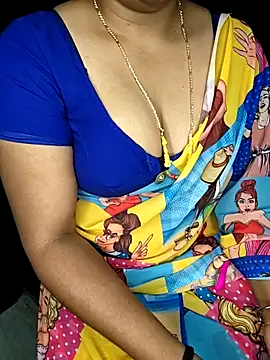 Snapshot of shreyareddy99 chatting on 02/01/26, 12:53 shreyareddy99 online show from 02/01/26, 12:53