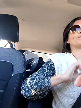 Piediniecollant online show from 11/06/25, 11:00