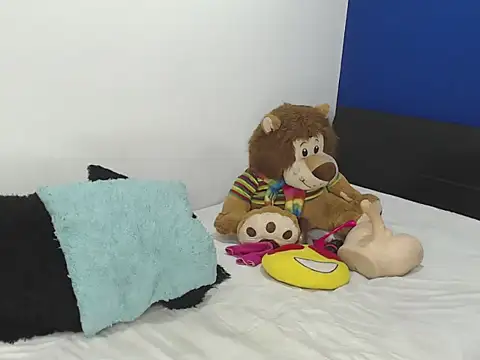 EmmilyConnor online show from 02/20/26, 08:42