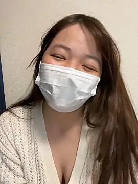 miu 0629 online show from 10/27/25, 04:00