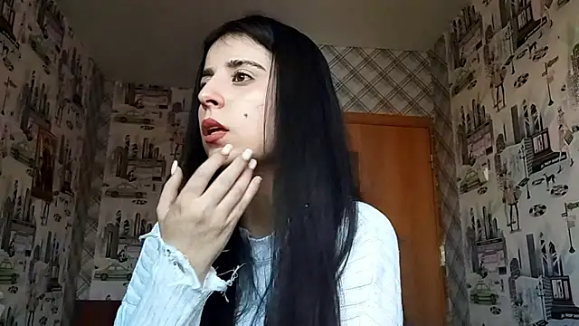 Snapshot of Lina_rix chatting on 11/29/25, 12:24 Lina rix online show from 11/29/25, 12:24