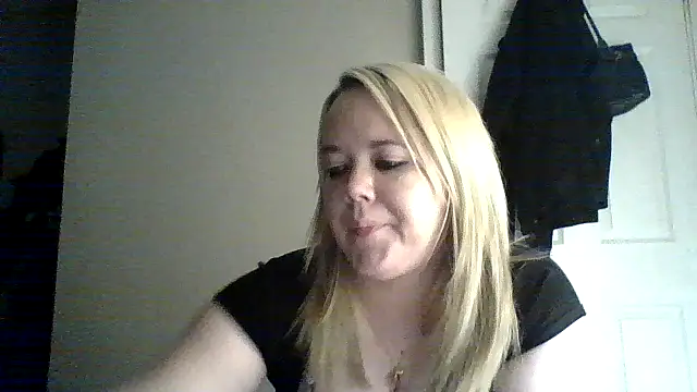 Snapshot of SilverSeductress chatting on 02/19/26, 10:55 SilverSeductress online show from 02/19/26, 10:55