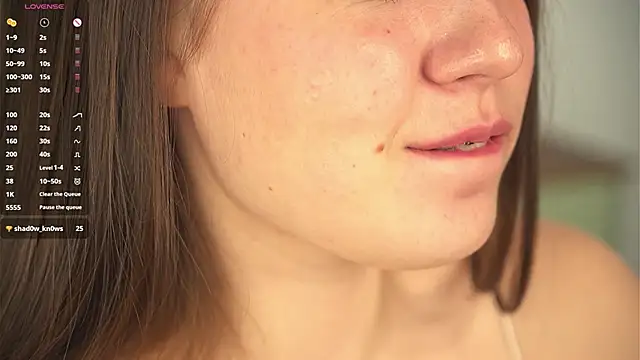 LoreeScialdone online show from 11/19/25, 07:14