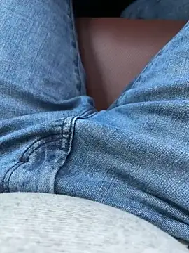 Snapshot of EchoVibe_86 chatting on 11/26/25, 02:29 EchoVibe 86 online show from 11/26/25, 02:29