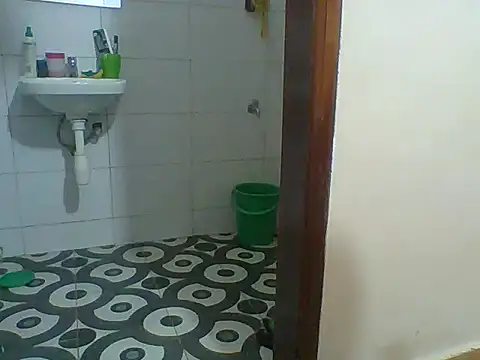 Snapshot of sashachin chatting on 11/21/25, 04:00 sashachin online show from 11/21/25, 04:00