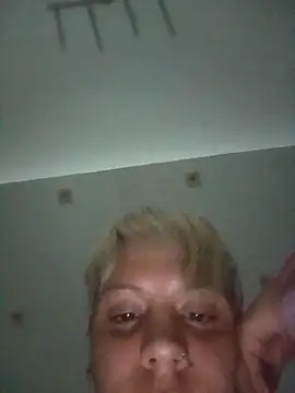 Snapshot of kellyMatsumoto chatting on 10/27/25, 06:12 kellyMatsumoto online show from 10/27/25, 06:12