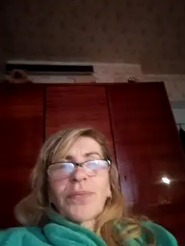 Georgette466 online show from 12/14/25, 09:03