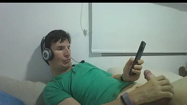 carliesexyman online show from 11/16/25, 01:55