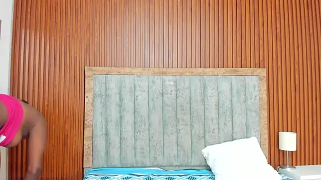 Katrina London online show from 12/13/25, 07:53