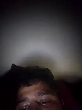 Snapshot of TN--KL chatting on 10/27/25, 07:51 TN--KL online show from 10/27/25, 07:51