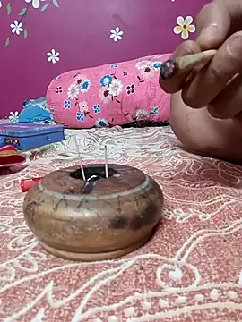 Laal Parilove online show from 11/01/25, 08:22