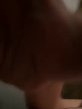 Snapshot of nonente_ chatting on 12/22/25, 02:08 nonente online show from 12/22/25, 02:08