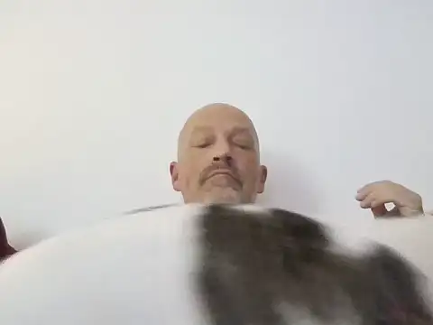 ExtraSweet online show from 10/27/25, 08:57