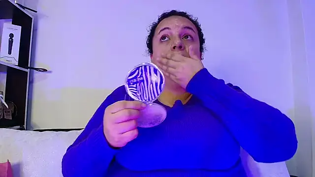 Natasha Amber online show from 11/10/25, 01:43