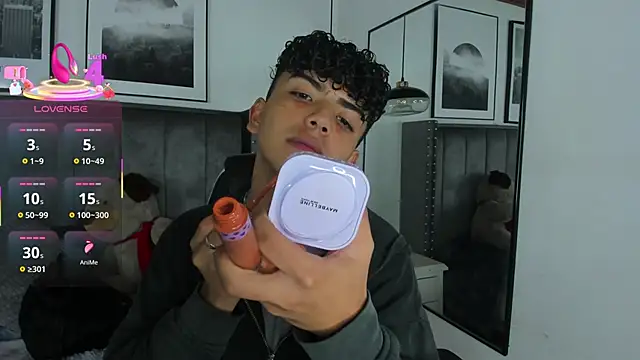 Snapshot of Niick_Twiink chatting on 11/20/25, 09:36 Niick Twiink online show from 11/20/25, 09:36