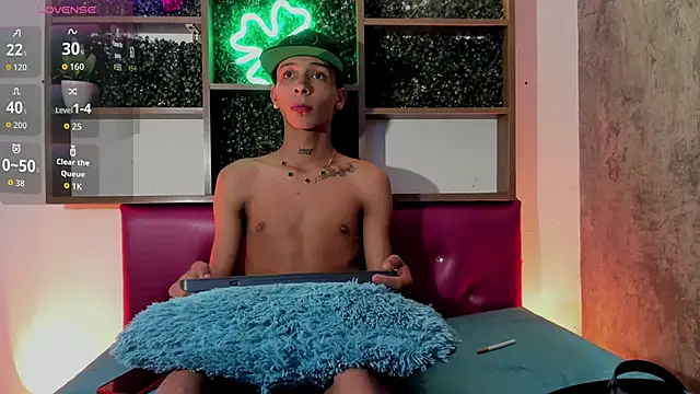 Max Steell online show from 11/14/25, 03:38