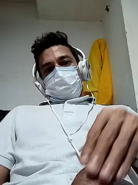 Snapshot of angeldefezcolombia chatting on 02/11/26, 08:08 angeldefezcolombia online show from 02/11/26, 08:08