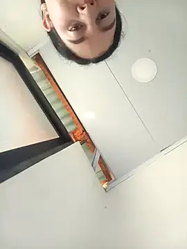 Camila-Valverde online show from 01/17/26, 07:06