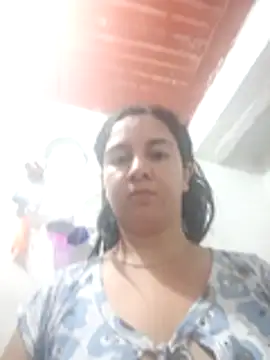 Camila-Valverde online show from 02/05/26, 02:33