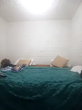 Camila-Valverde online show from 02/10/26, 05:06