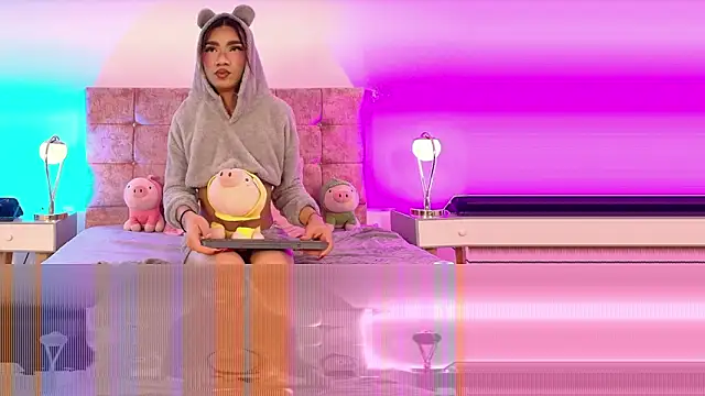 FernandaFox  online show from 03/17/26, 03:44